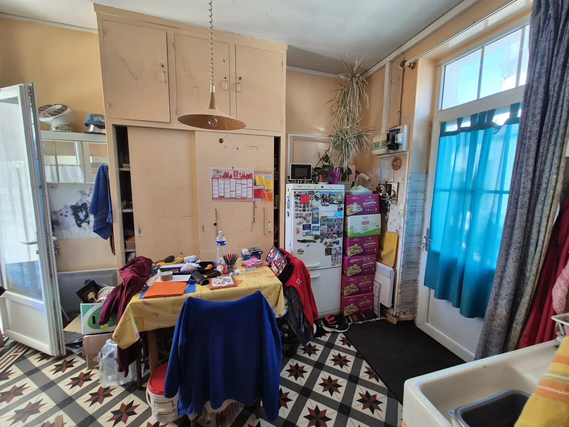 Immeuble résidentiel à vendre au centre-ville de Fouras avec deux logements 