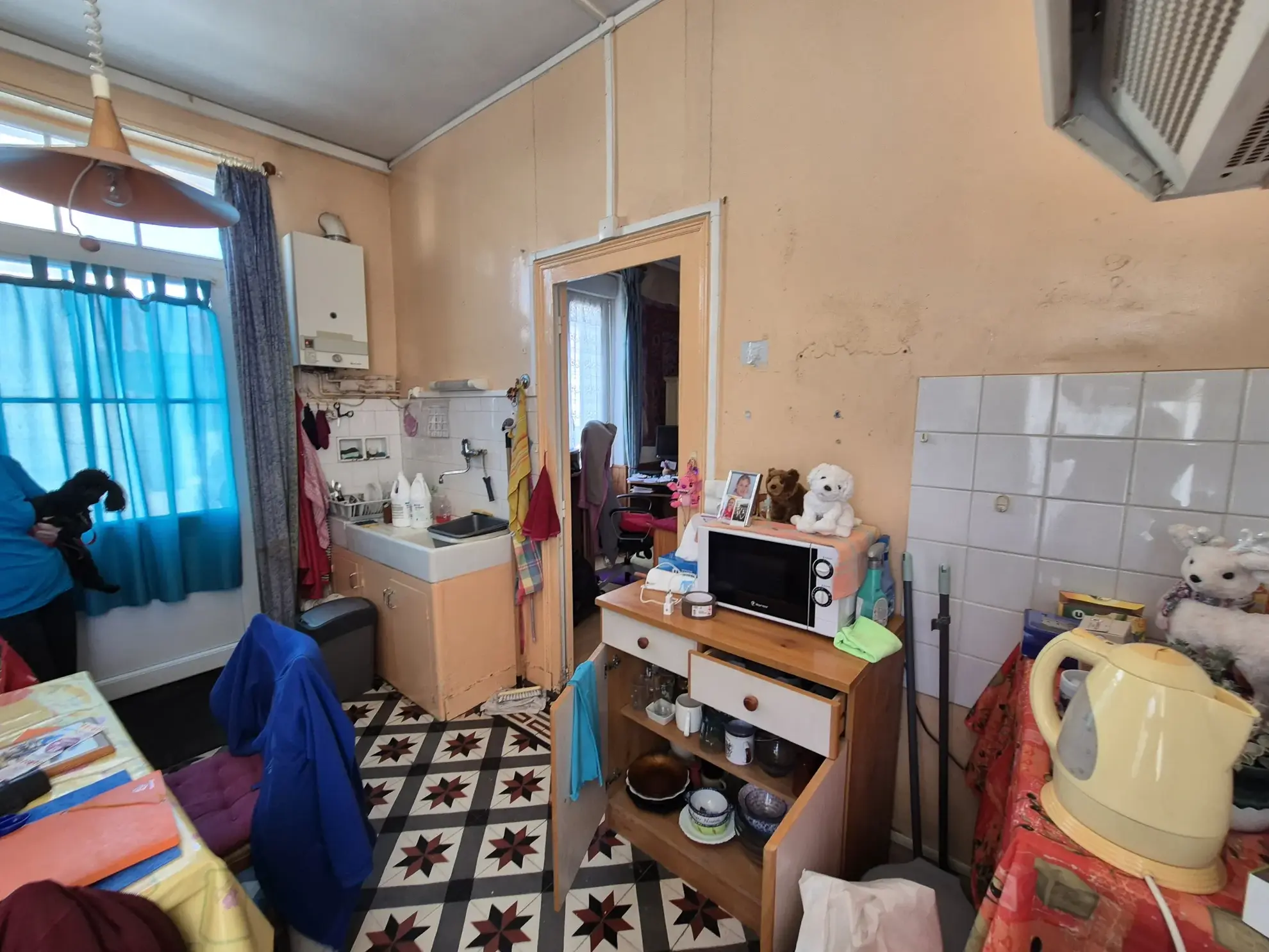 Immeuble résidentiel à vendre au centre-ville de Fouras avec deux logements 