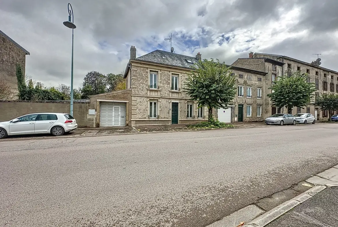 Superbe maison de maître à Mirecourt, 4 chambres, jardin et confort moderne 
