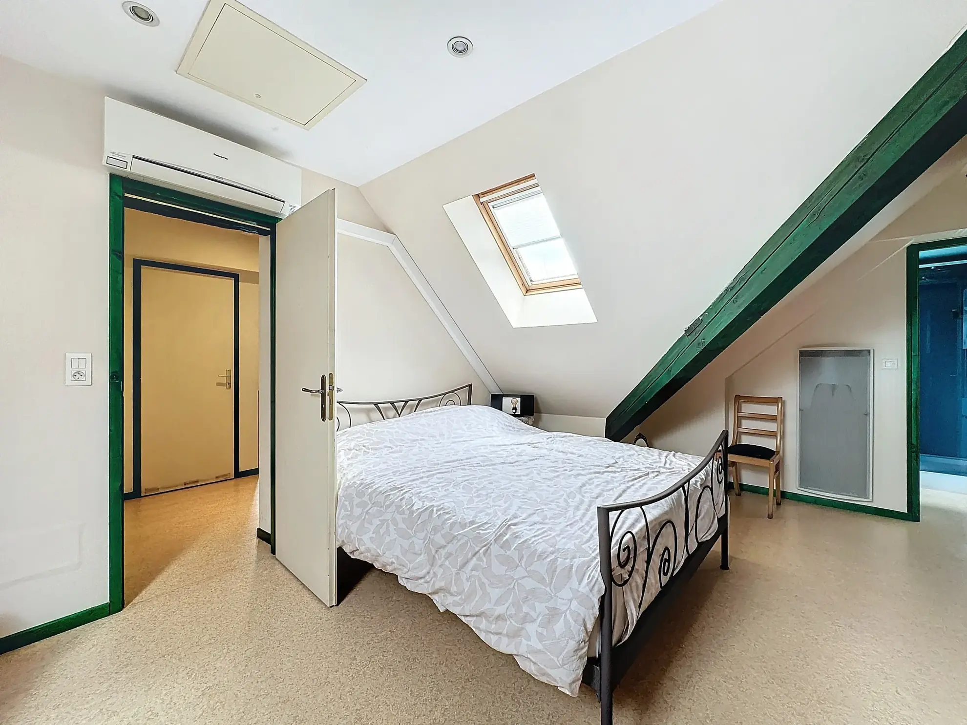 Superbe maison de maître à Mirecourt, 4 chambres, jardin et confort moderne 