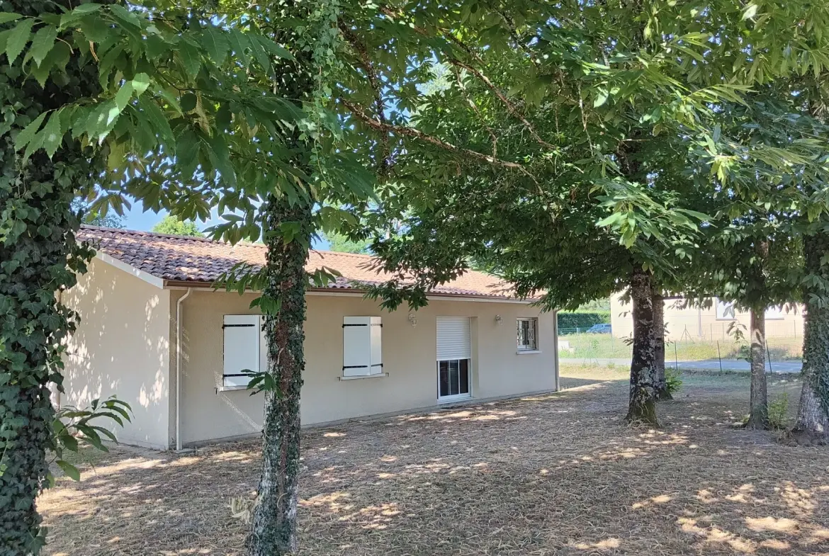 Maison plain-pied avec jardin à Cazats, 3 chambres, garage et emplacement calme 