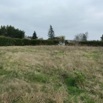 Terrain constructible à Change près du centre-ville - 1100 m²