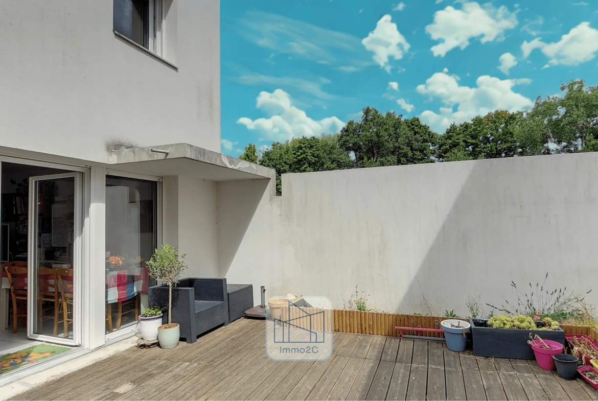 Belle maison neuve de 3 chambres à Nantes Nord avec jardin et proximité des transports 