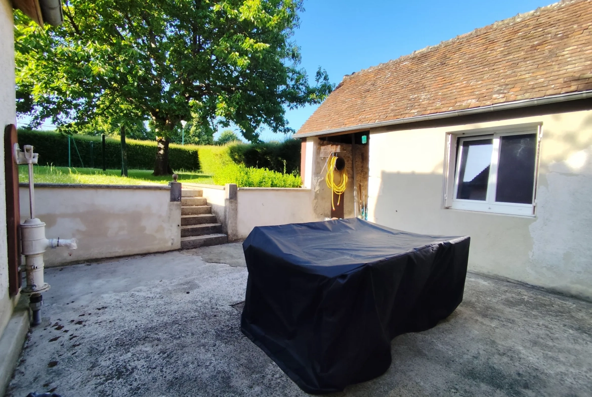 Maison de 119,45 m² à Monhoudou avec garage et terrain de 439 m² 