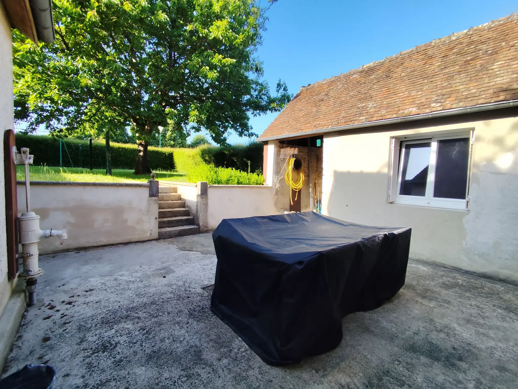 Maison de 119,45 m² à Monhoudou avec garage et terrain de 439 m² 