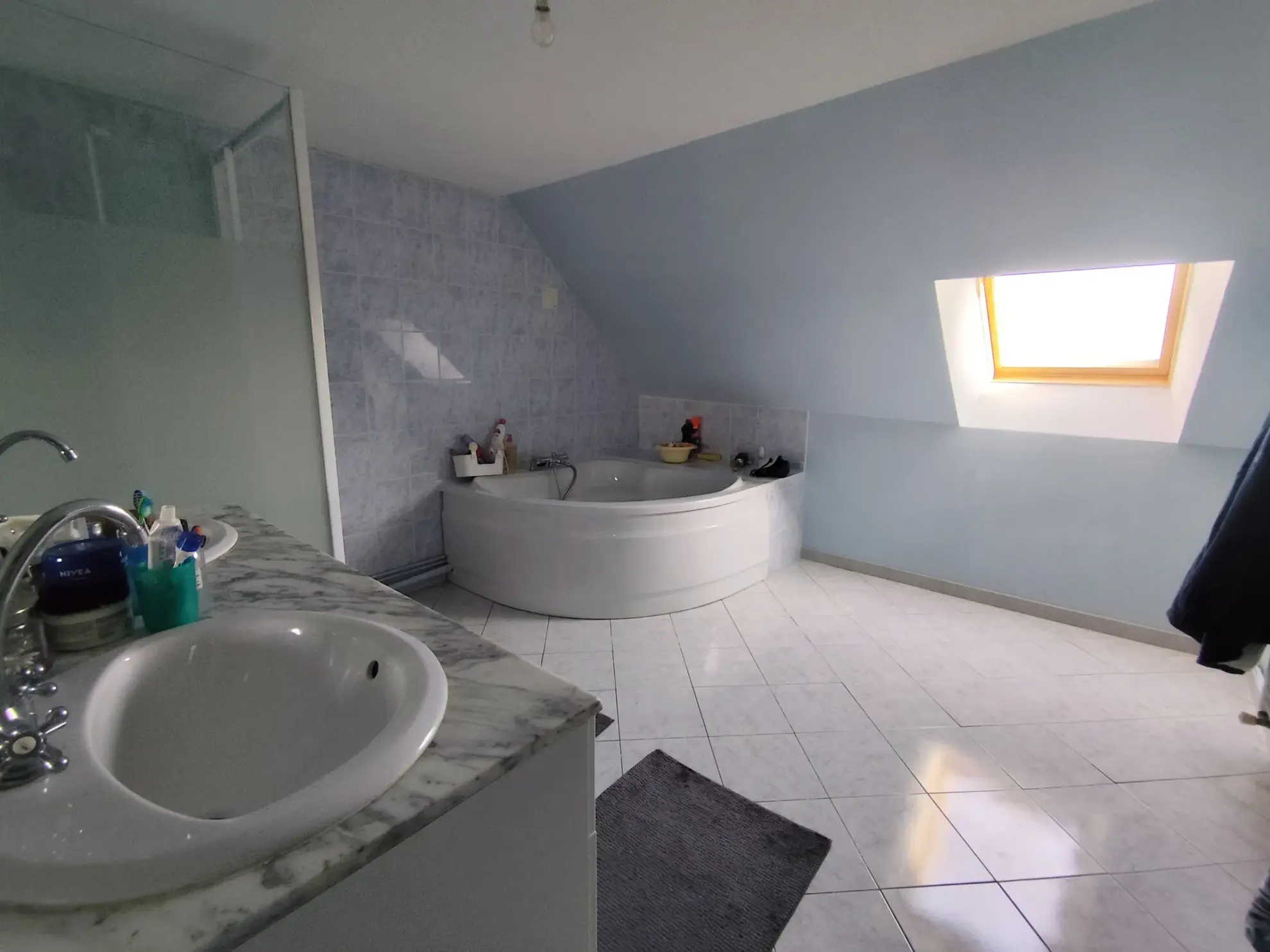Maison de 119,45 m² à Monhoudou avec garage et terrain de 439 m² 