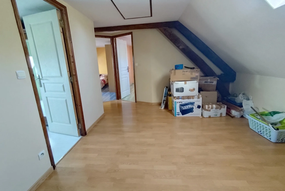 Maison de 119,45 m² à Monhoudou avec garage et terrain de 439 m² 