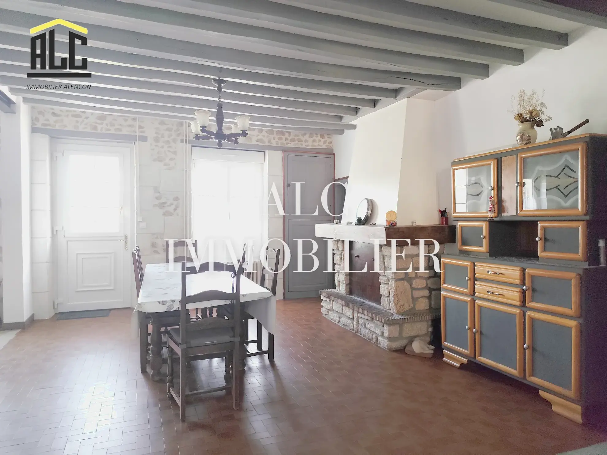 Maison de 119,45 m² à Monhoudou avec garage et terrain de 439 m² 