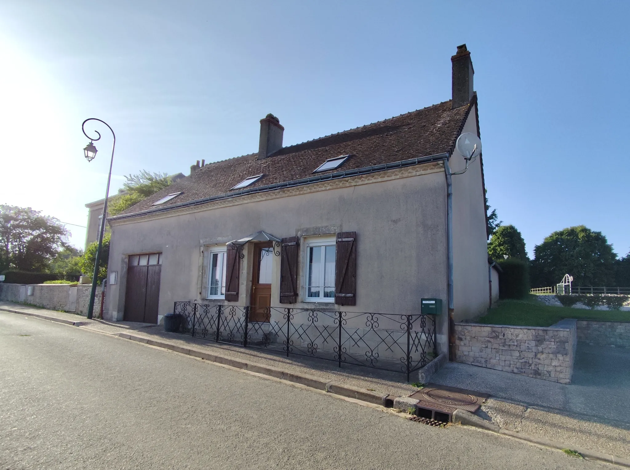 Maison de 119,45 m² à Monhoudou avec garage et terrain de 439 m² 