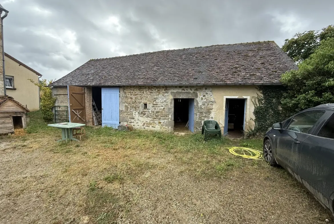 Maison de 112 m² à Fyé avec terrain et dépendances, proche commerces 