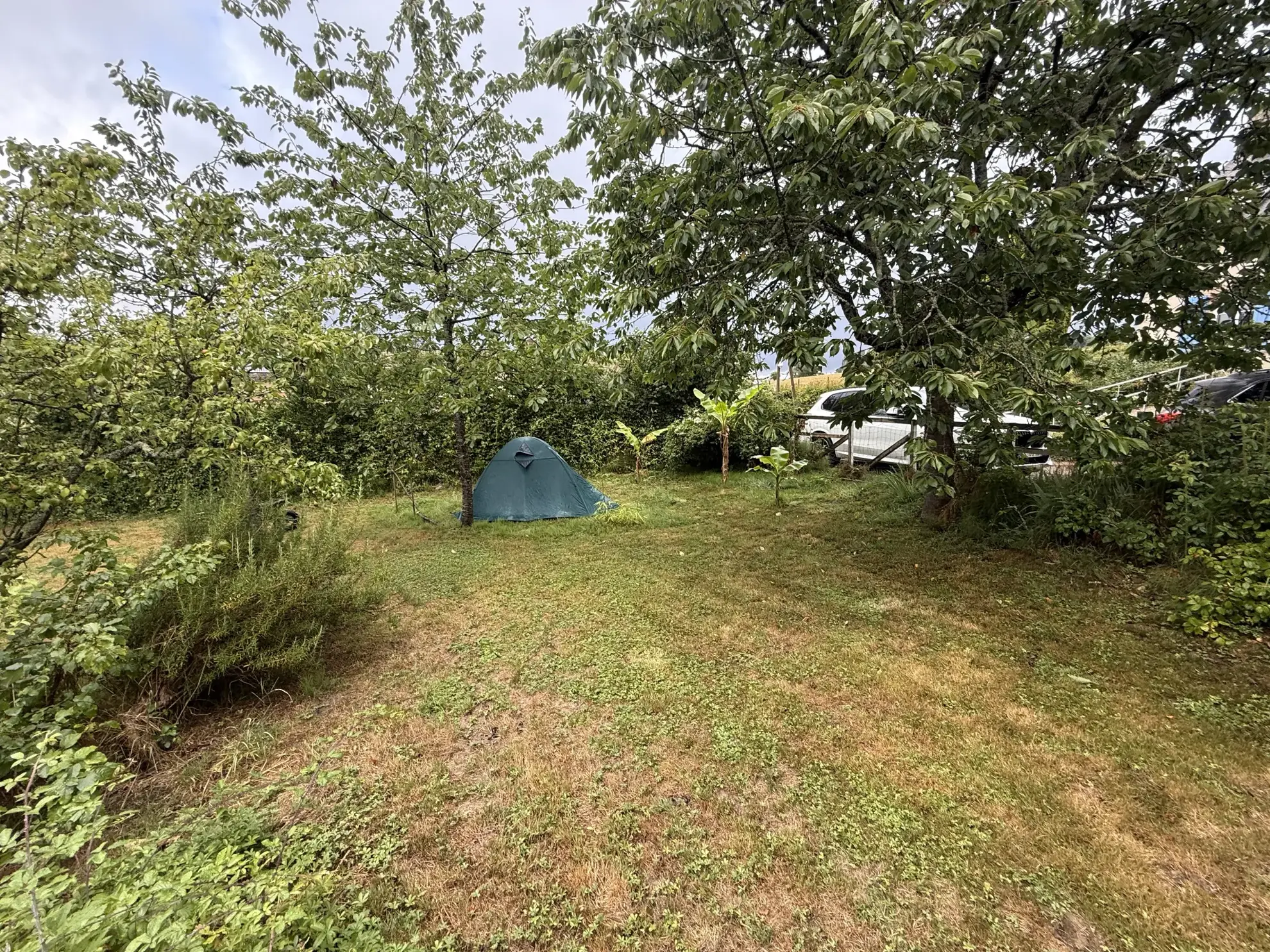 Maison de 112 m² à Fyé avec terrain et dépendances, proche commerces 