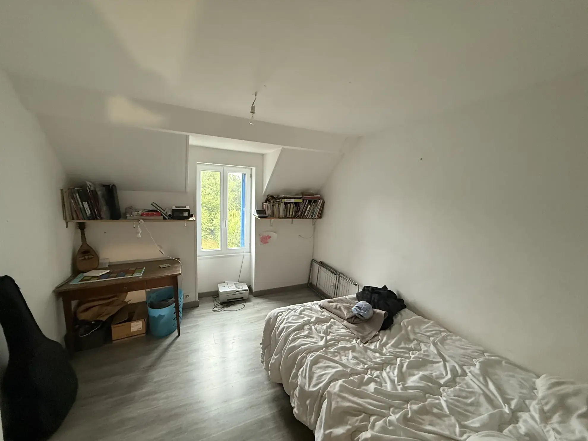Maison de 112 m² à Fyé avec terrain et dépendances, proche commerces 