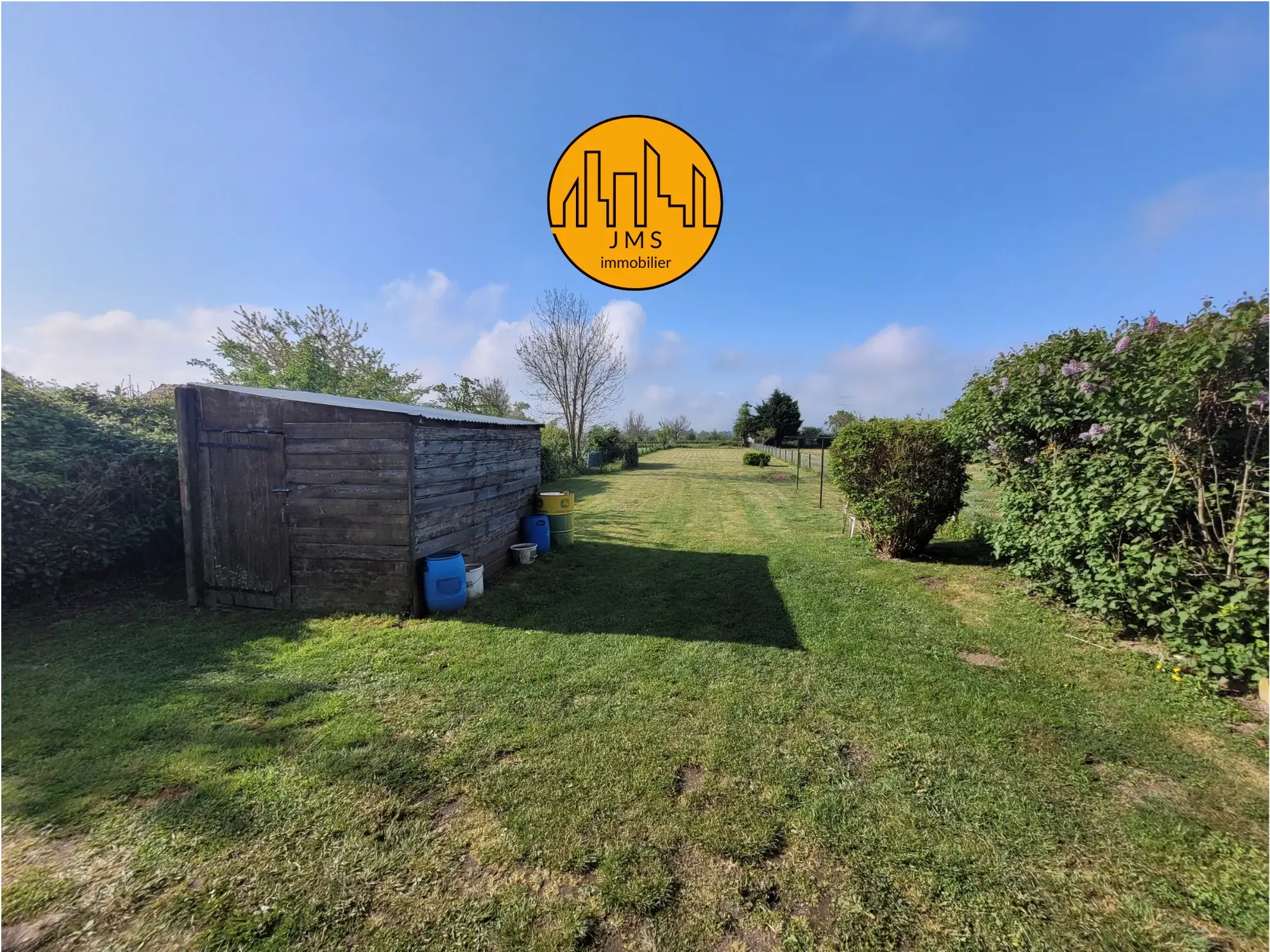 Maison mitoyenne avec jardin à Montmarault - Opportunité d'achat 