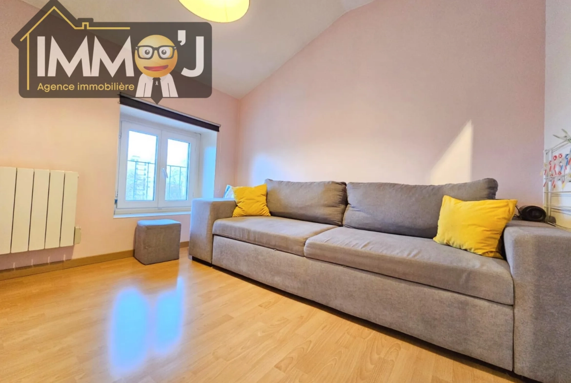Appartement 4 pièces en dernier étage à Jarville - Investissement et confort 