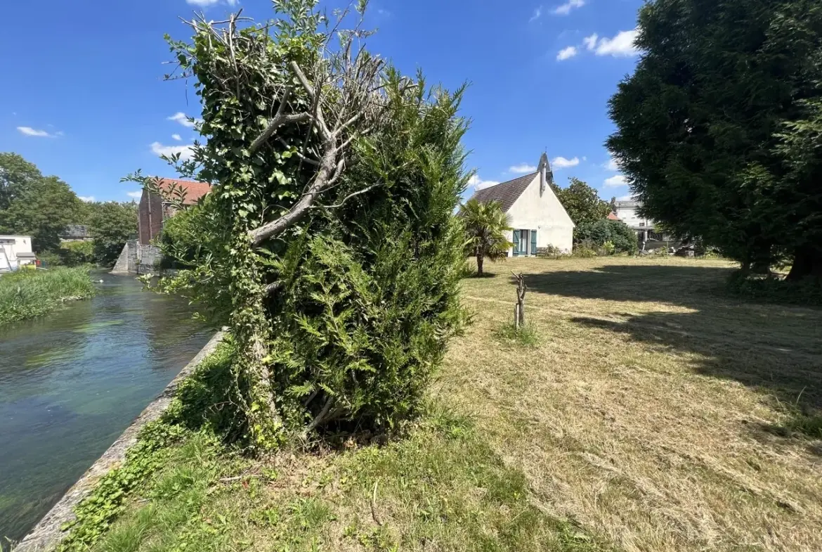 Maison construite en 1994 avec grand terrain à Ham - potentiel divisible 