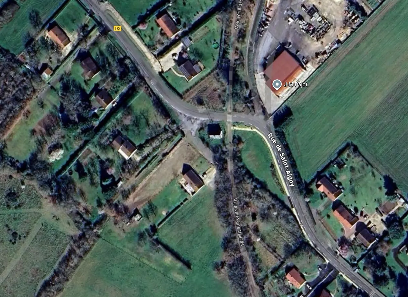 Terrain à bâtir de 1332 m² en zone UB et A à Le Blanc, Prix attractif 