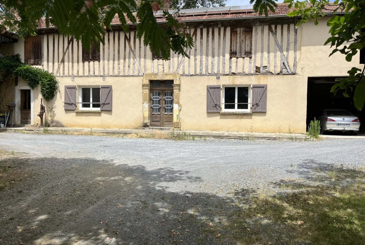 Appartement 2 pièces rénové à Perpignan centre-ville - Investissement ou résidence 