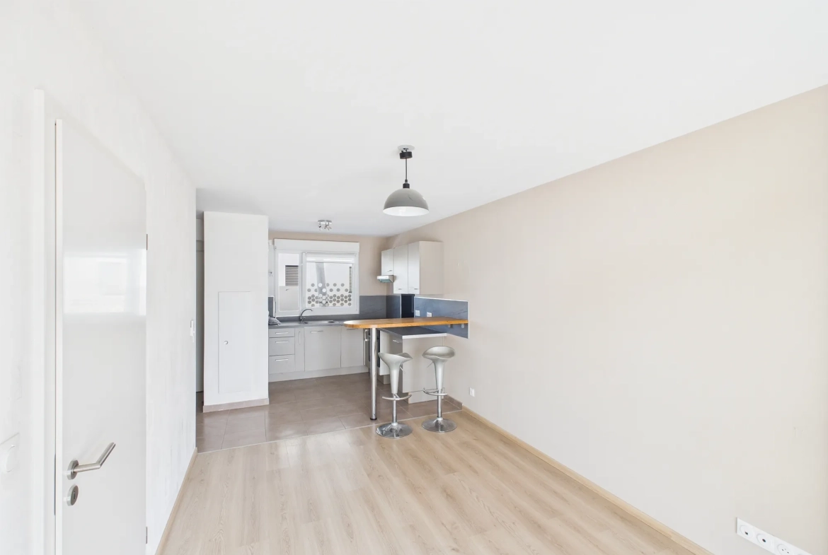 Appartement T2 à Saint-Louis de 44,65 m² avec parking et balcon 