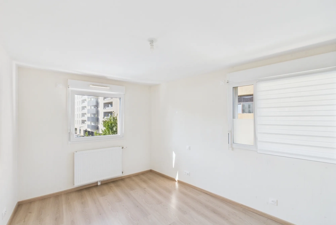Appartement T2 à Saint-Louis de 44,65 m² avec parking et balcon 