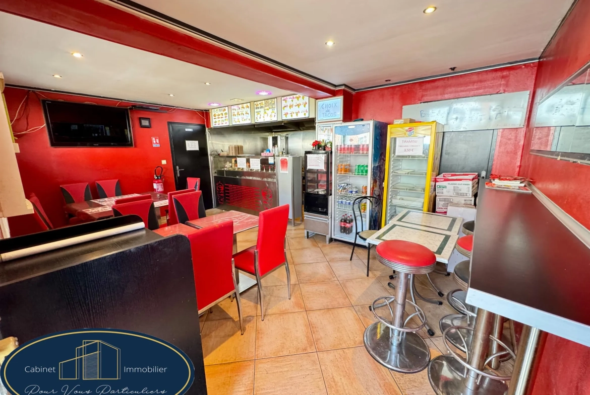 Immeuble de 73 m² avec locaux commerciaux et T2 à vendre à Wavrechain sous Denain 