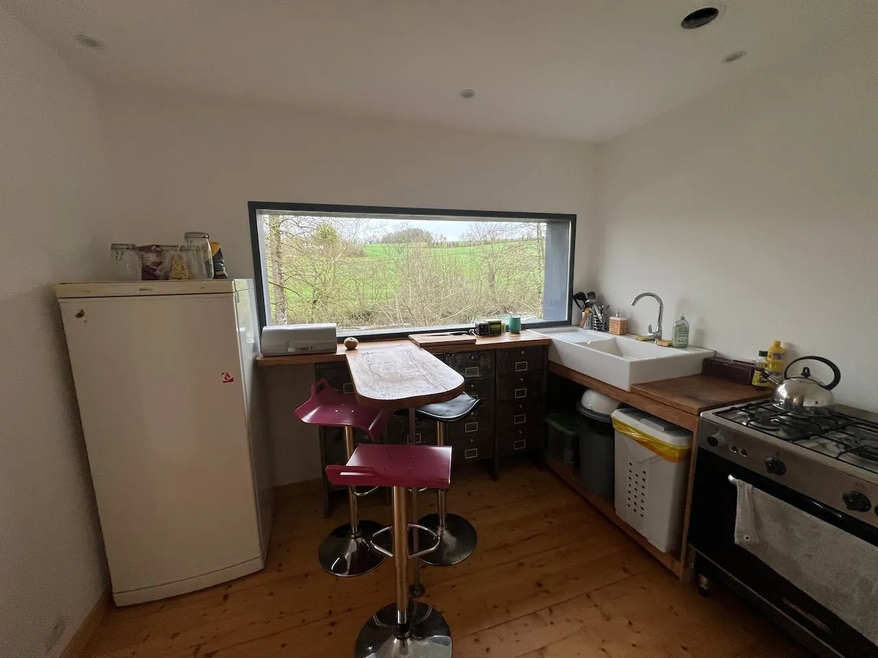 Maison en pierre rénovée avec magnifique vue sur la rivière à La Reorthe 