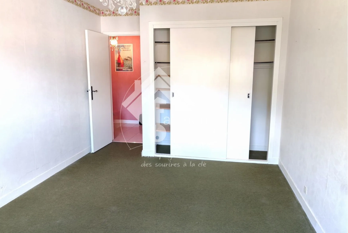 Appartement T4 à Royat avec balcon, cave et garage - Situation idéale proche thermes 