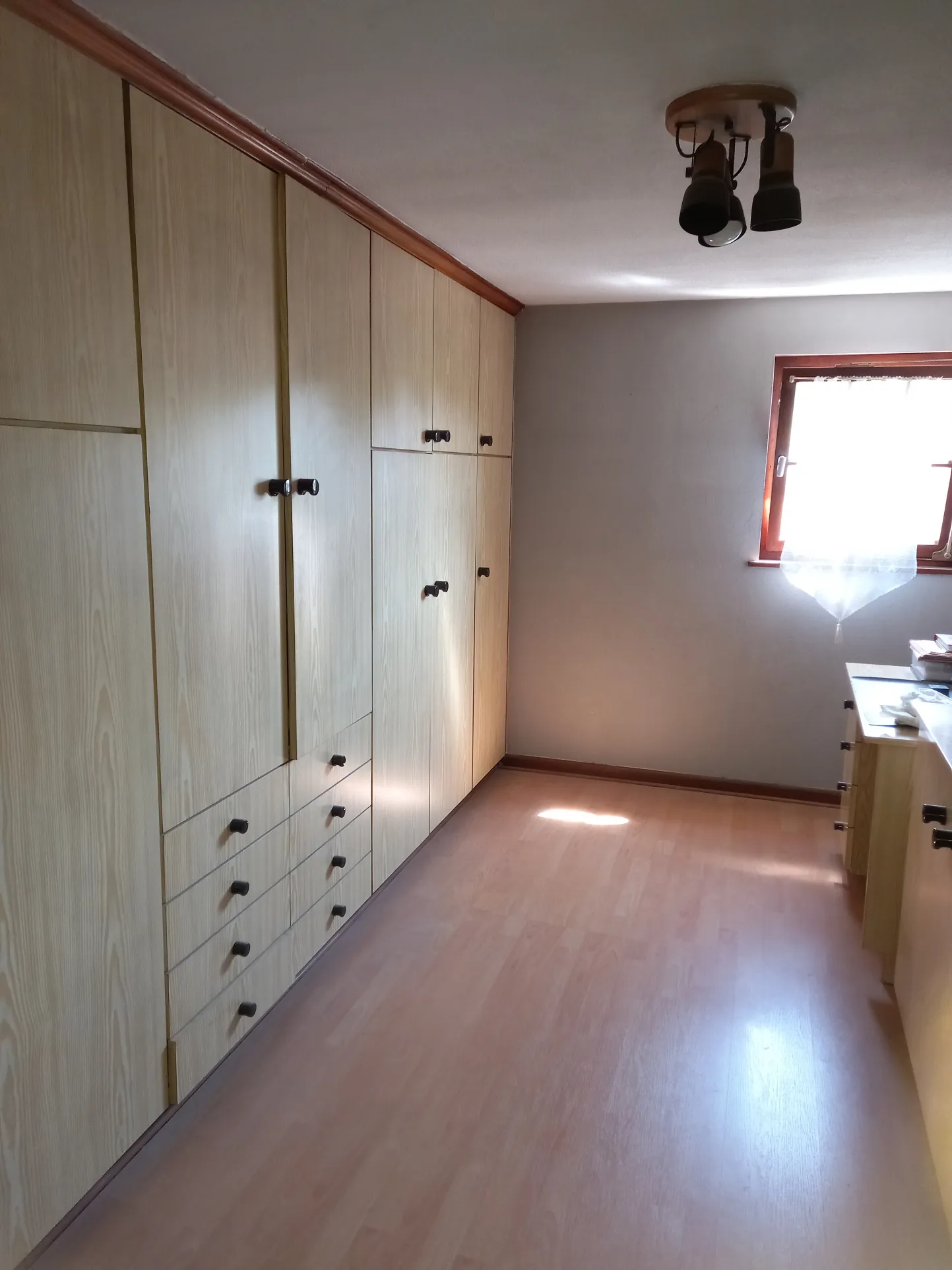 Maison de 166 m² à Manspach avec potentiel d'aménagement et dépendance 