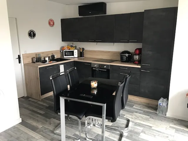 Bel appartement 2 pièces rénové de 41 m² à Saint-Nazaire avec cave 