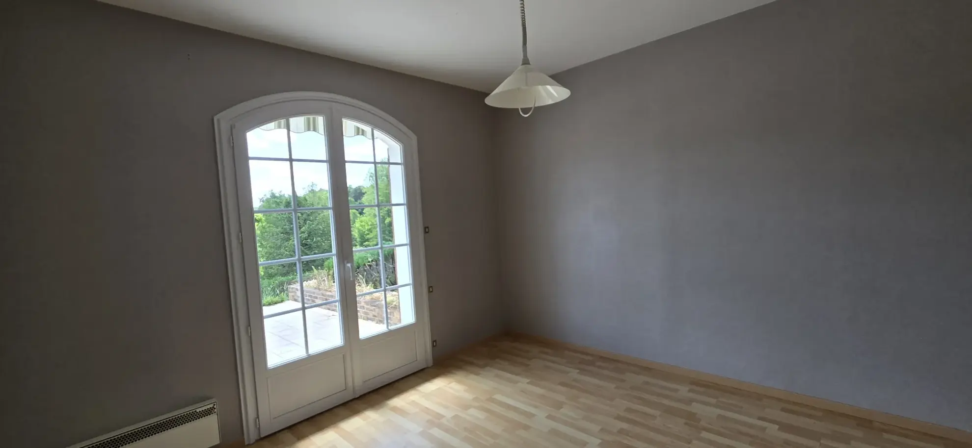 Maison de plain-pied avec vue imprenable sur la vallée près de Blois et Vendôme 