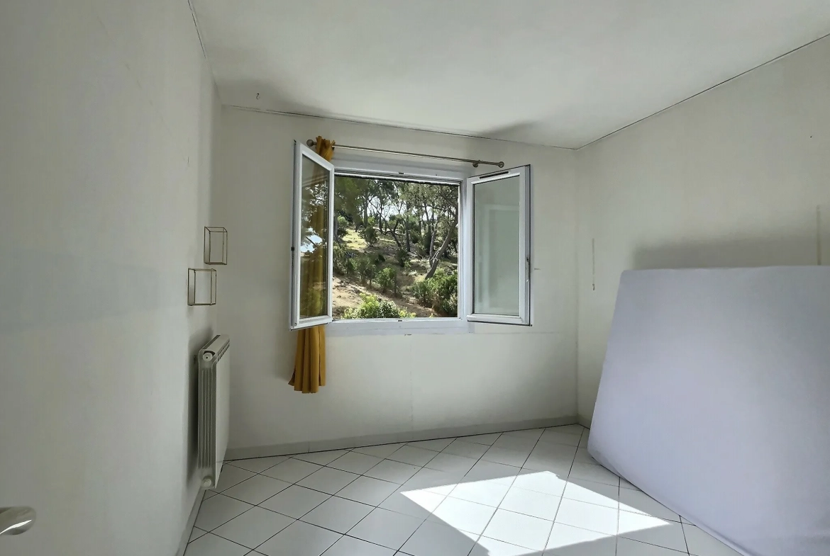 Appartement 5 pièces avec vue dégagée à Costebelle, Hyères 