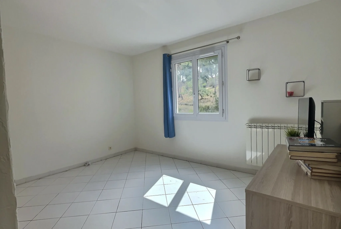 Appartement 5 pièces avec vue dégagée à Costebelle, Hyères 