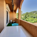 Appartement 5 pièces avec vue dégagée à Costebelle, Hyères