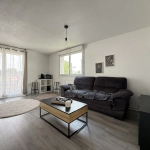 Appartement T2 rénové avec parking privé et balcon à Montigny-en-Gohelle