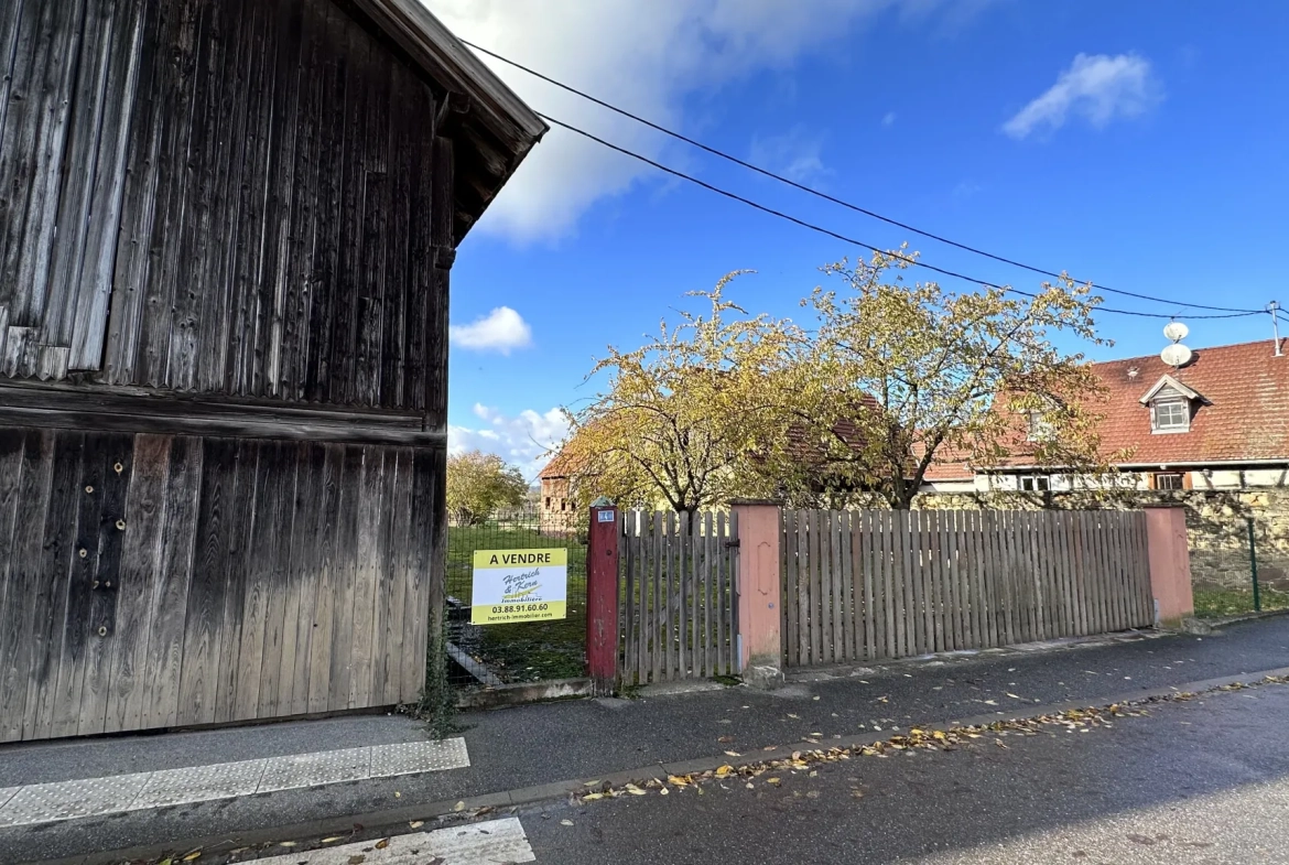 Terrain constructible à Altenheim avec dépendance, proche Saverne et Strasbourg 
