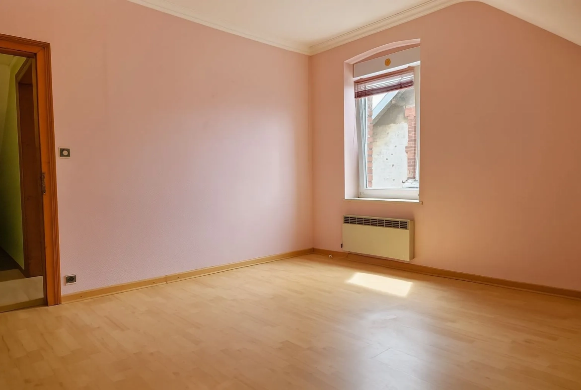 Maison mitoyenne de 70 m² à Aumetz proche Luxembourg, prêt à habiter 