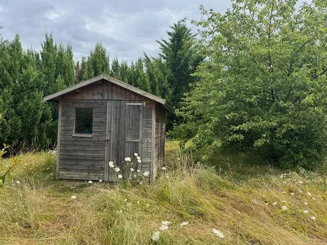 Maison de plain-pied de 124 m² avec jardin et garage à Thire 