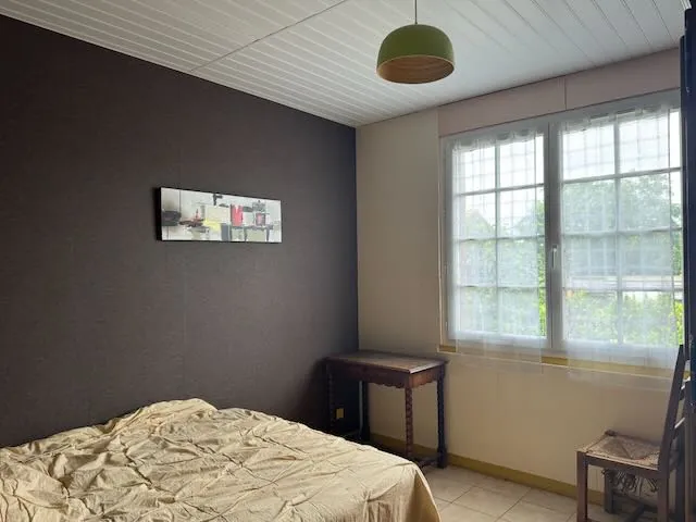 Maison de plain-pied de 124 m² avec jardin et garage à Thire 