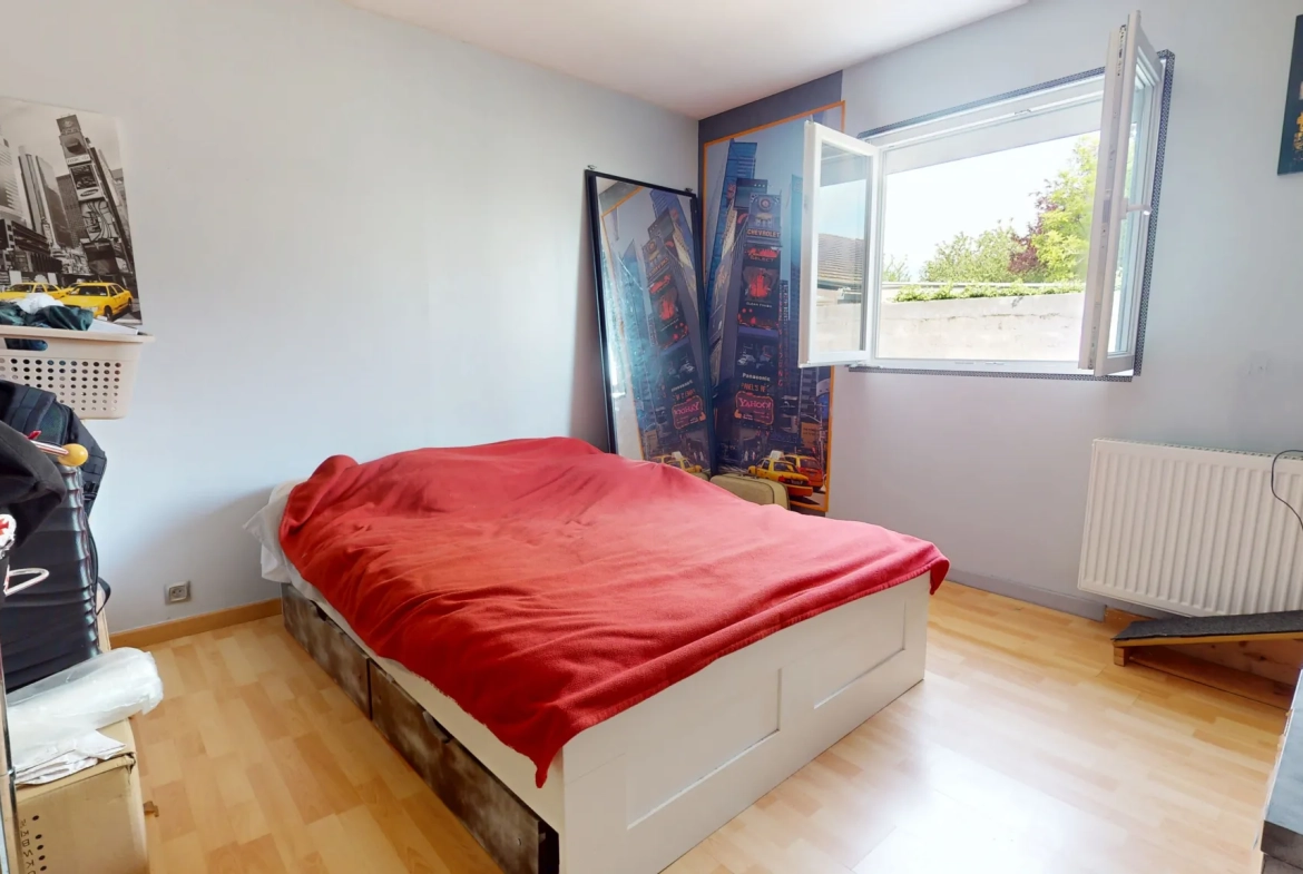 Maison avec piscine de 118 m² à Saint-Symphorien-sur-Saône 