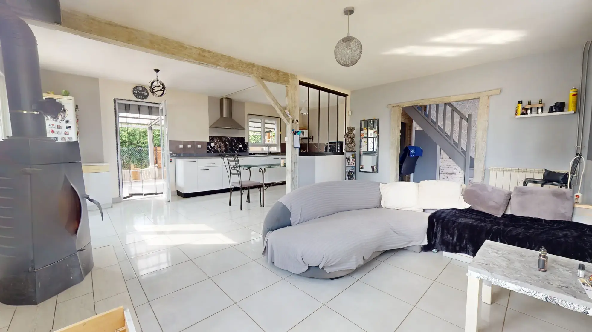 Maison avec piscine de 118 m² à Saint-Symphorien-sur-Saône 