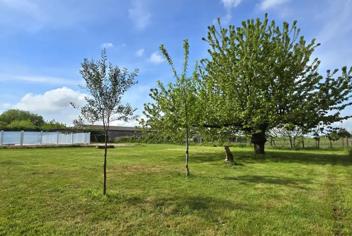 Maison avec piscine de 118 m² à Saint-Symphorien-sur-Saône 