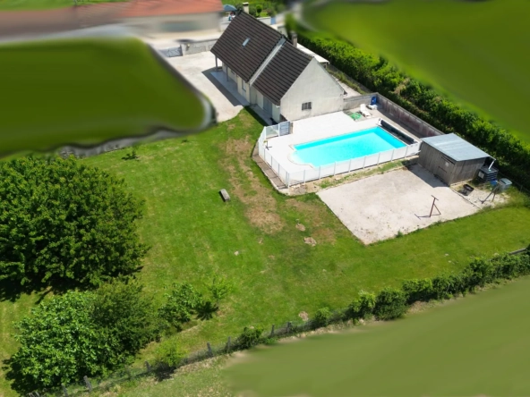 Maison avec piscine de 118 m² à Saint-Symphorien-sur-Saône