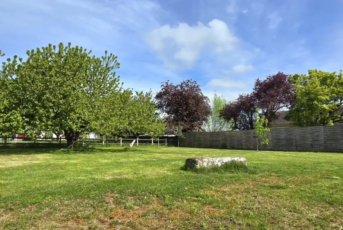 Maison avec piscine de 118 m² à Saint-Symphorien-sur-Saône 