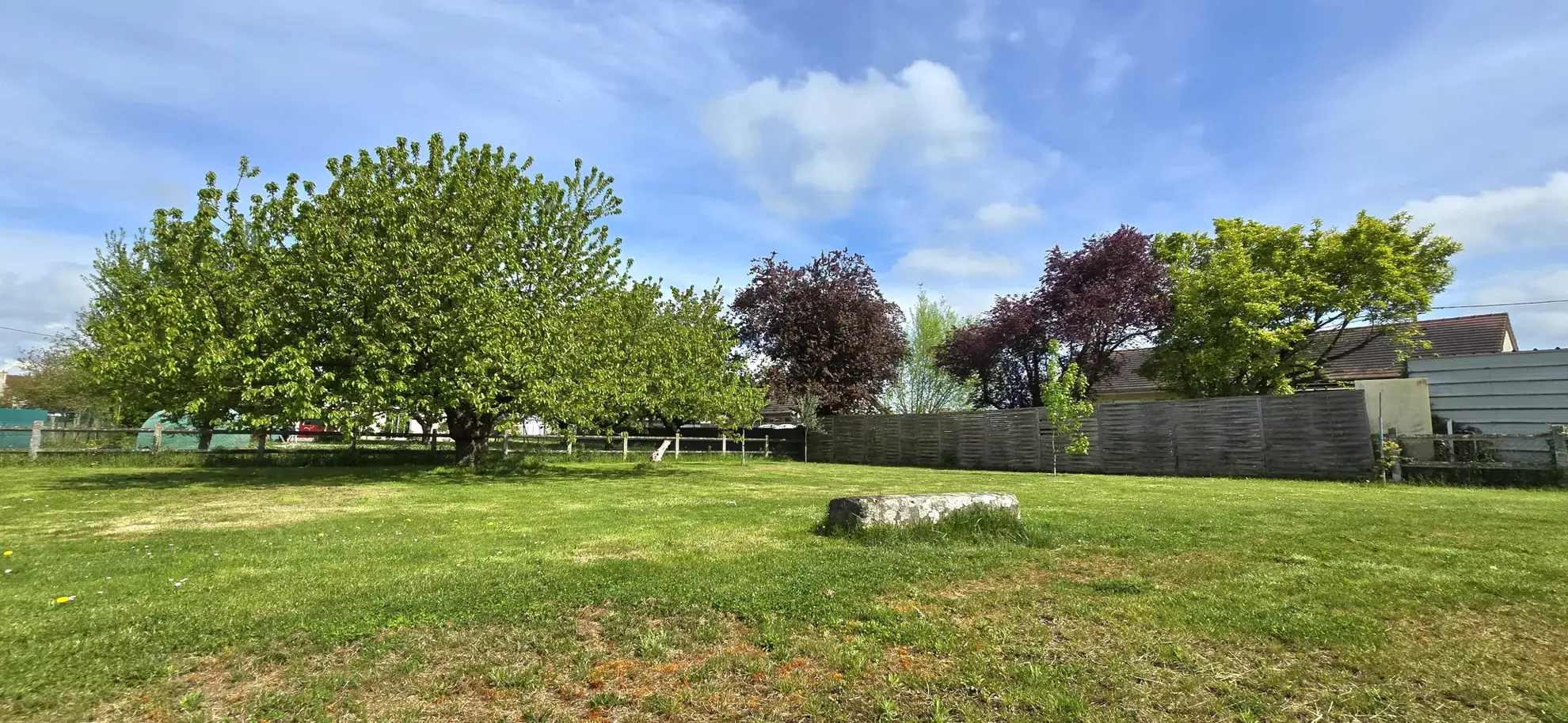 Maison avec piscine de 118 m² à Saint-Symphorien-sur-Saône 