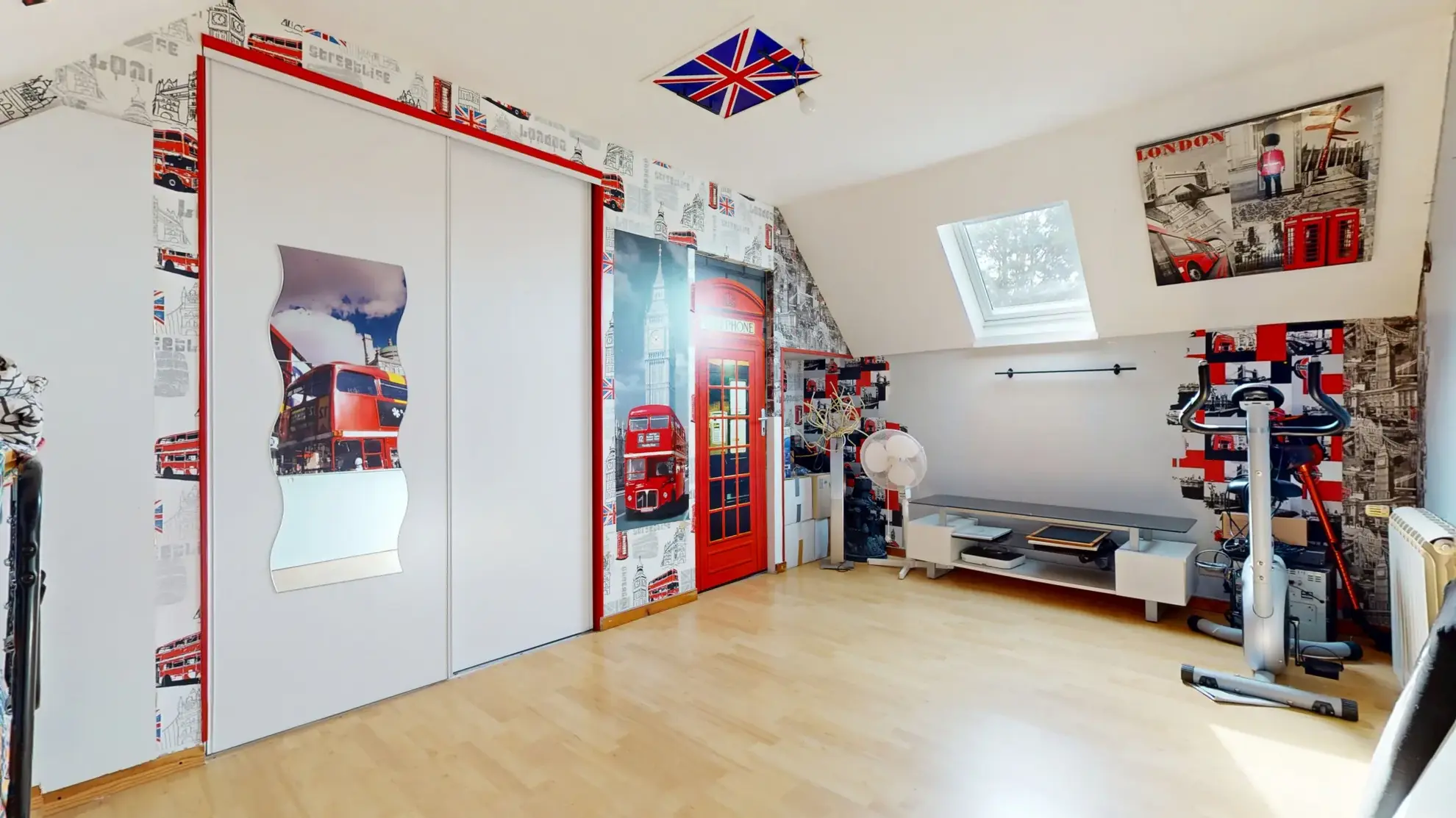 Maison avec piscine de 118 m² à Saint-Symphorien-sur-Saône 