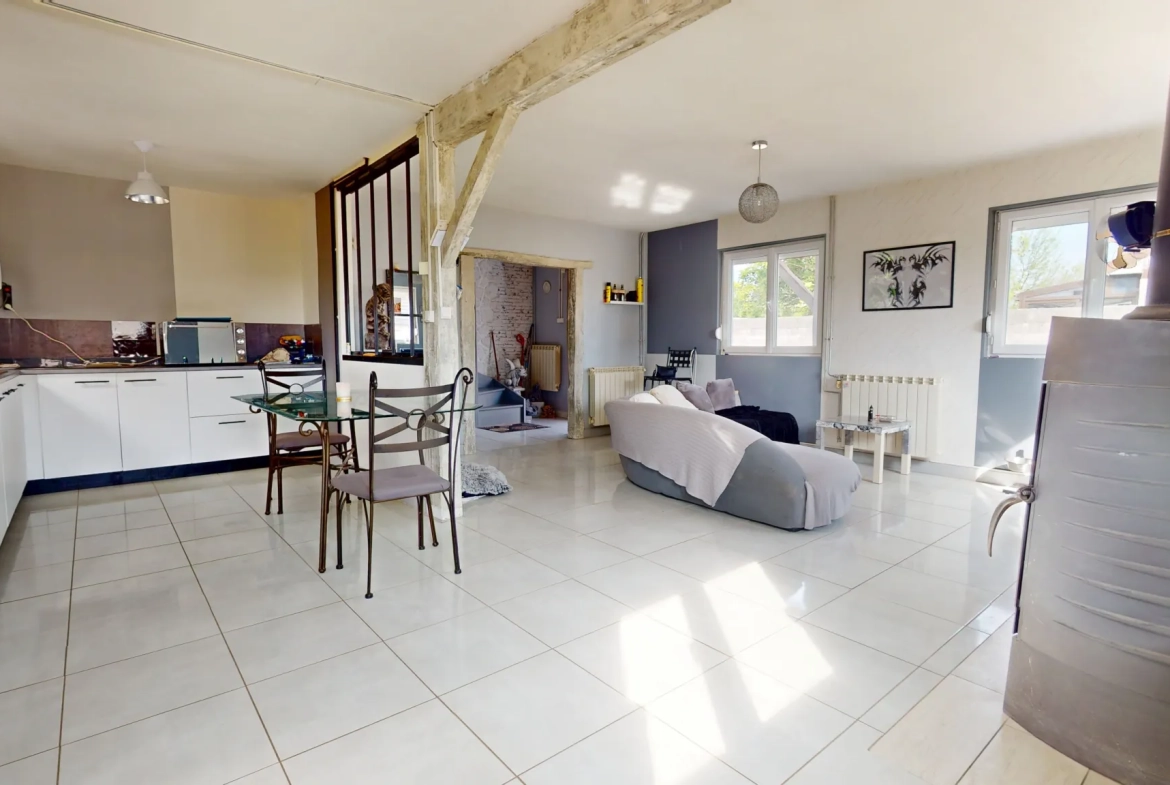 Maison avec piscine de 118 m² à Saint-Symphorien-sur-Saône 