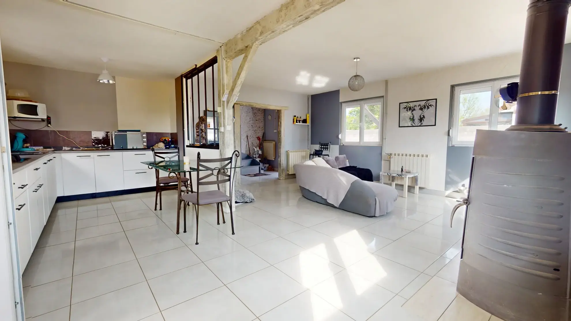 Maison avec piscine de 118 m² à Saint-Symphorien-sur-Saône 