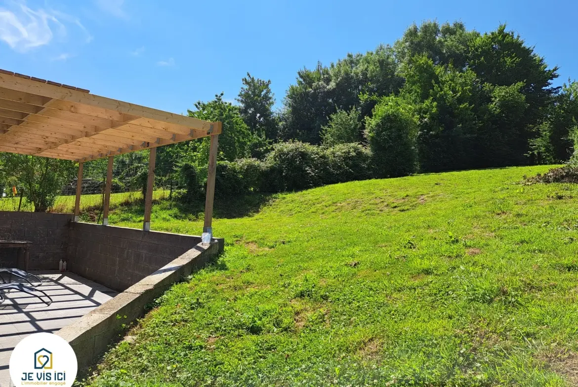 Maison individuelle à Boubers-sur-Canche avec vue dégagée et jardin ensoleillé 