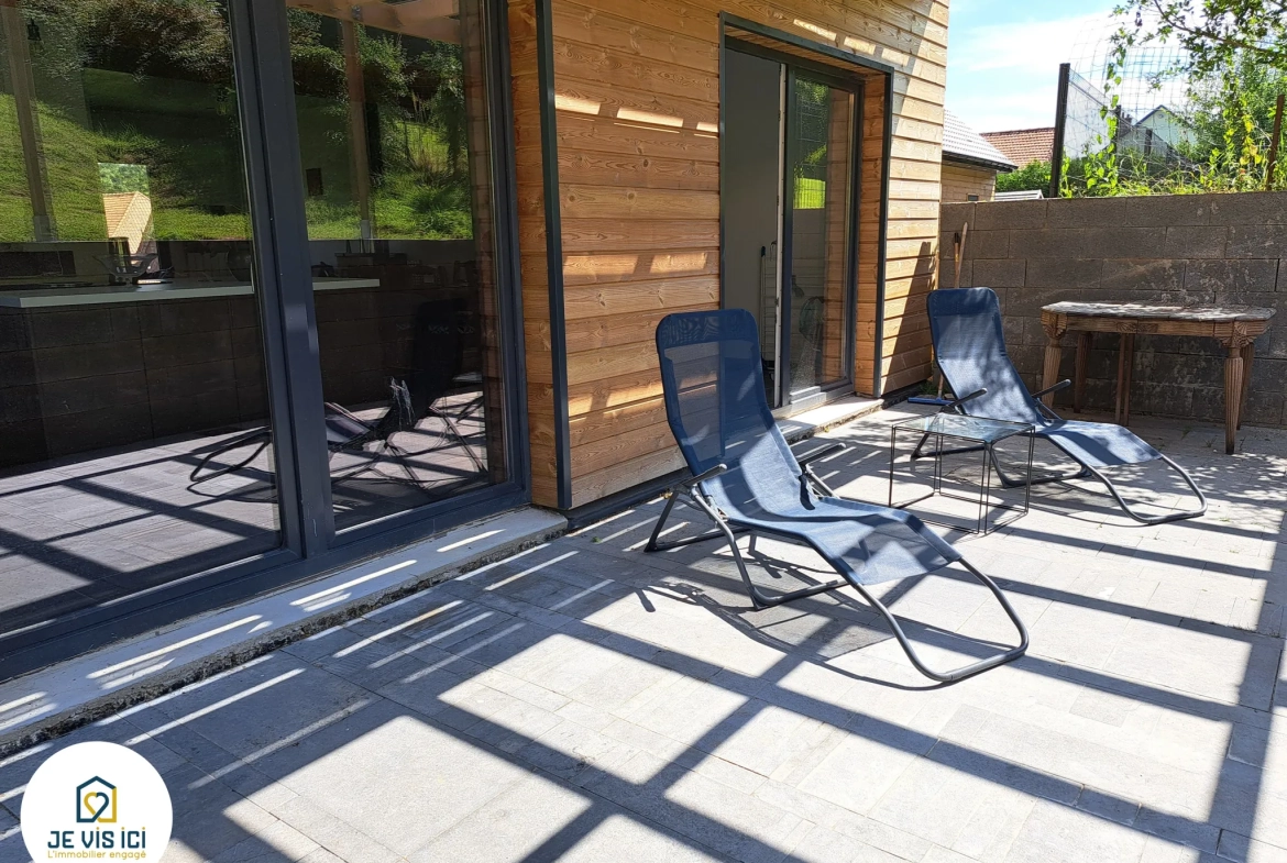 Maison individuelle à Boubers-sur-Canche avec vue dégagée et jardin ensoleillé 