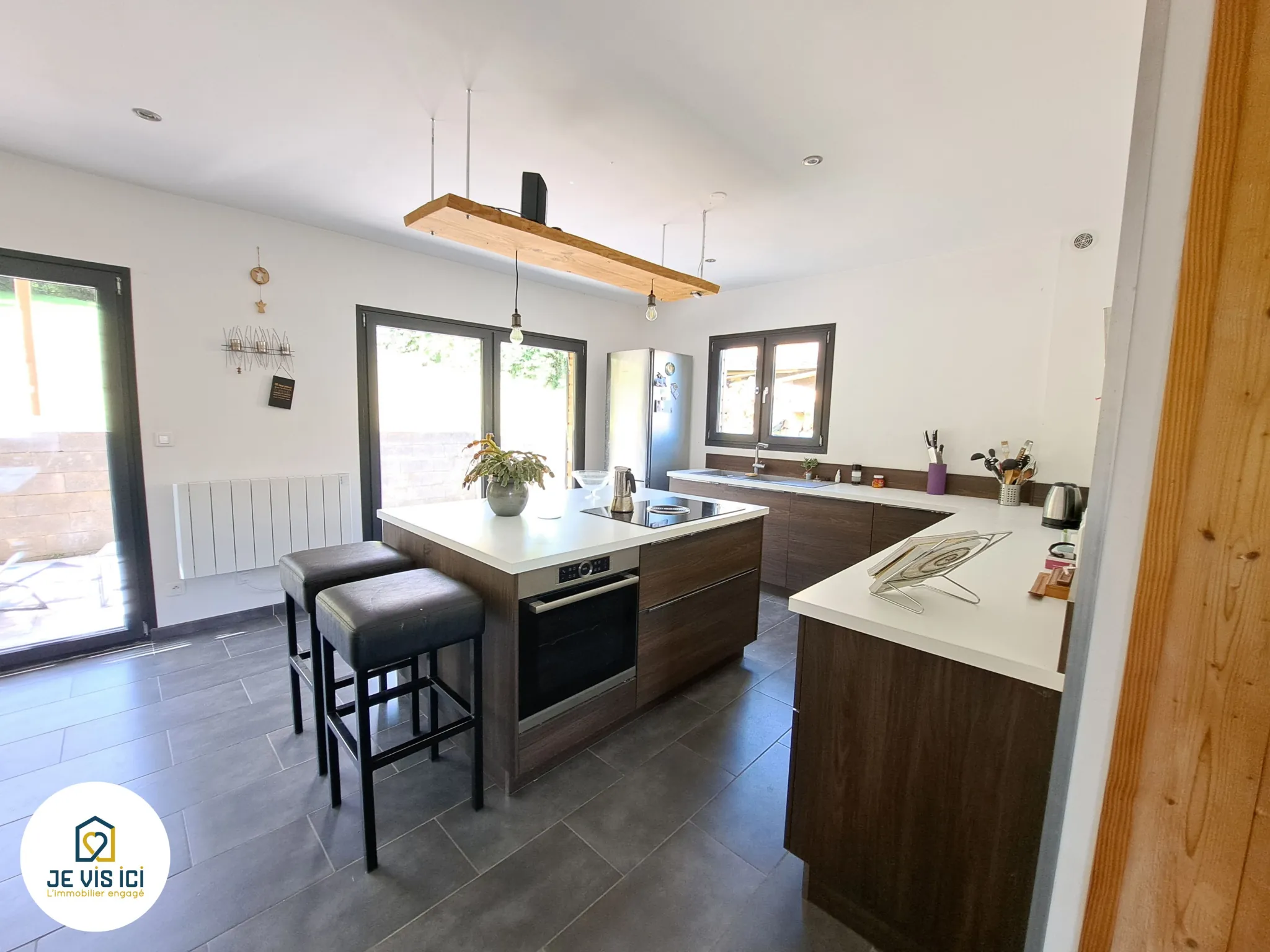 Maison individuelle à Boubers-sur-Canche avec vue dégagée et jardin ensoleillé 