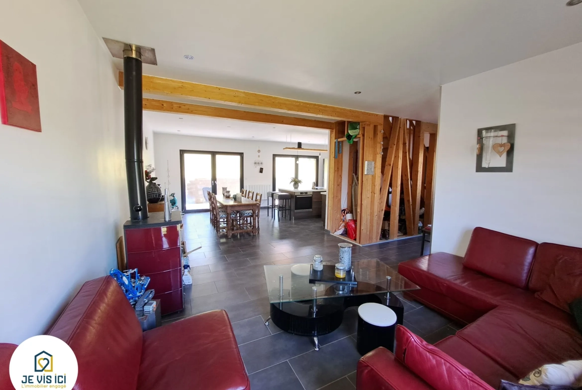 Maison individuelle à Boubers-sur-Canche avec vue dégagée et jardin ensoleillé 